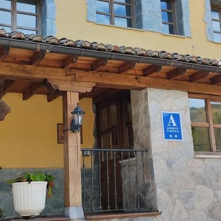 Albergue El Caseron De Fuentes Carrionas Cardano de Abajo Buitenkant foto