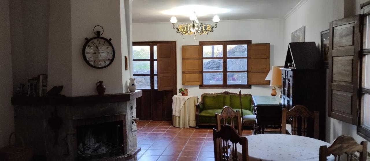 Albergue El Caseron De Fuentes Carrionas Cardano de Abajo Buitenkant foto