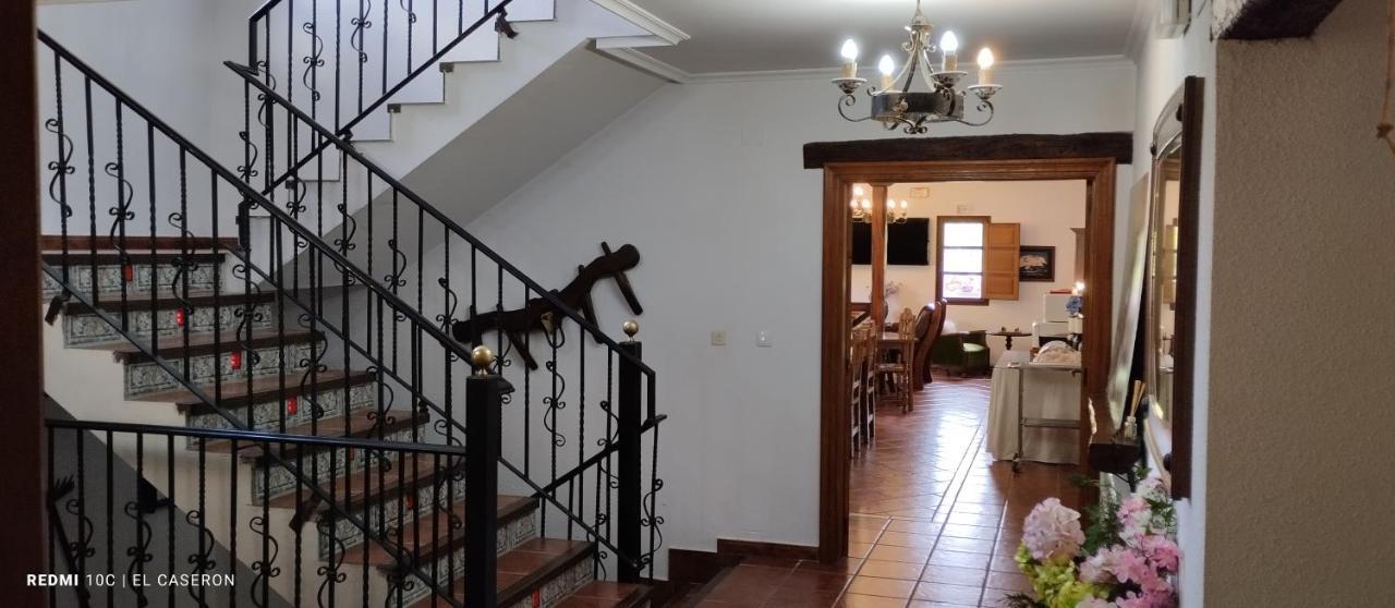 Albergue El Caseron De Fuentes Carrionas Cardano de Abajo Buitenkant foto