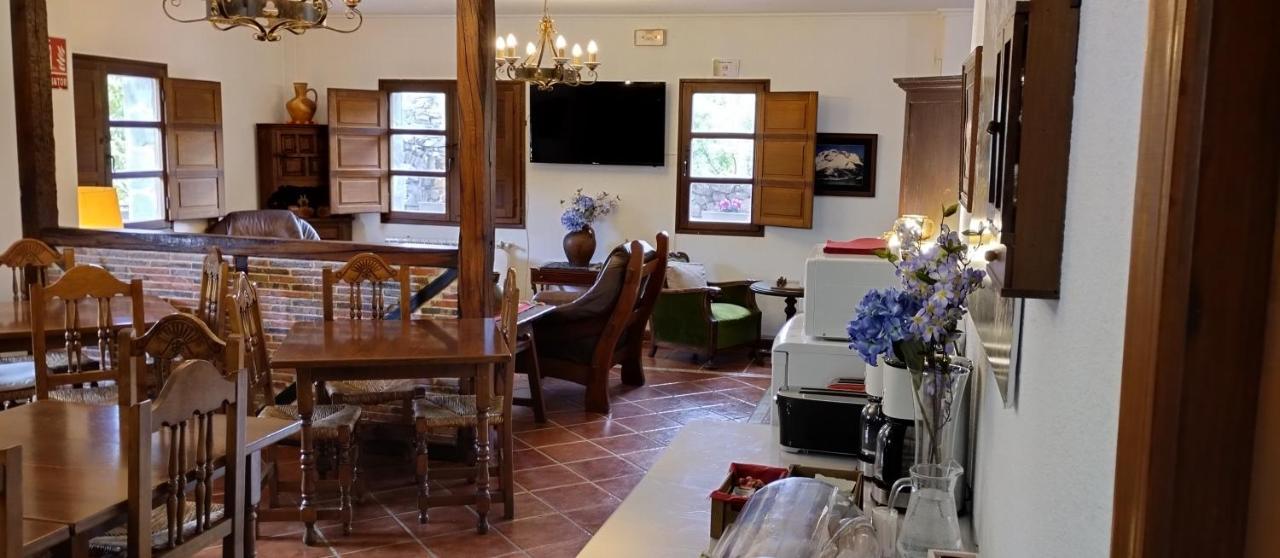 Albergue El Caseron De Fuentes Carrionas Cardano de Abajo Buitenkant foto
